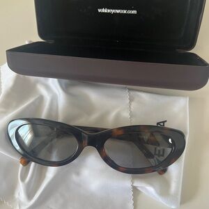 Vehla Willow Sunglasses